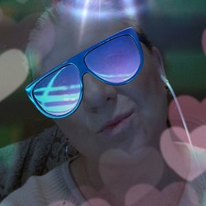 Meet your Posher, Debi